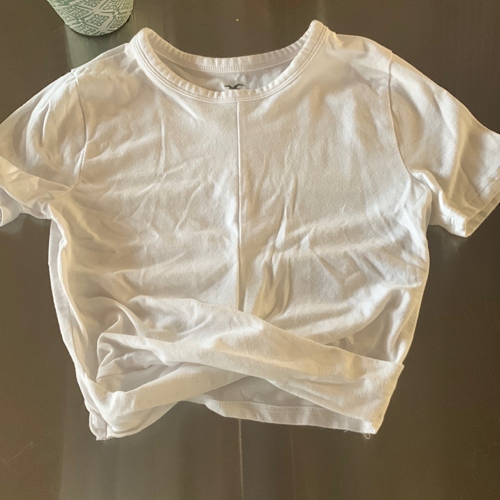 Hollister white cross cross cropped t shirt